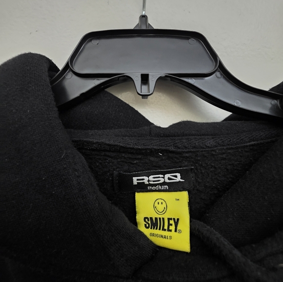 RSQ x Smiley Smile More Made With Care Hoodie and Pants Set Size Medium - Picture 8 of 9